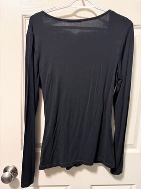 Black Long-Sleeve Women's wrap Top